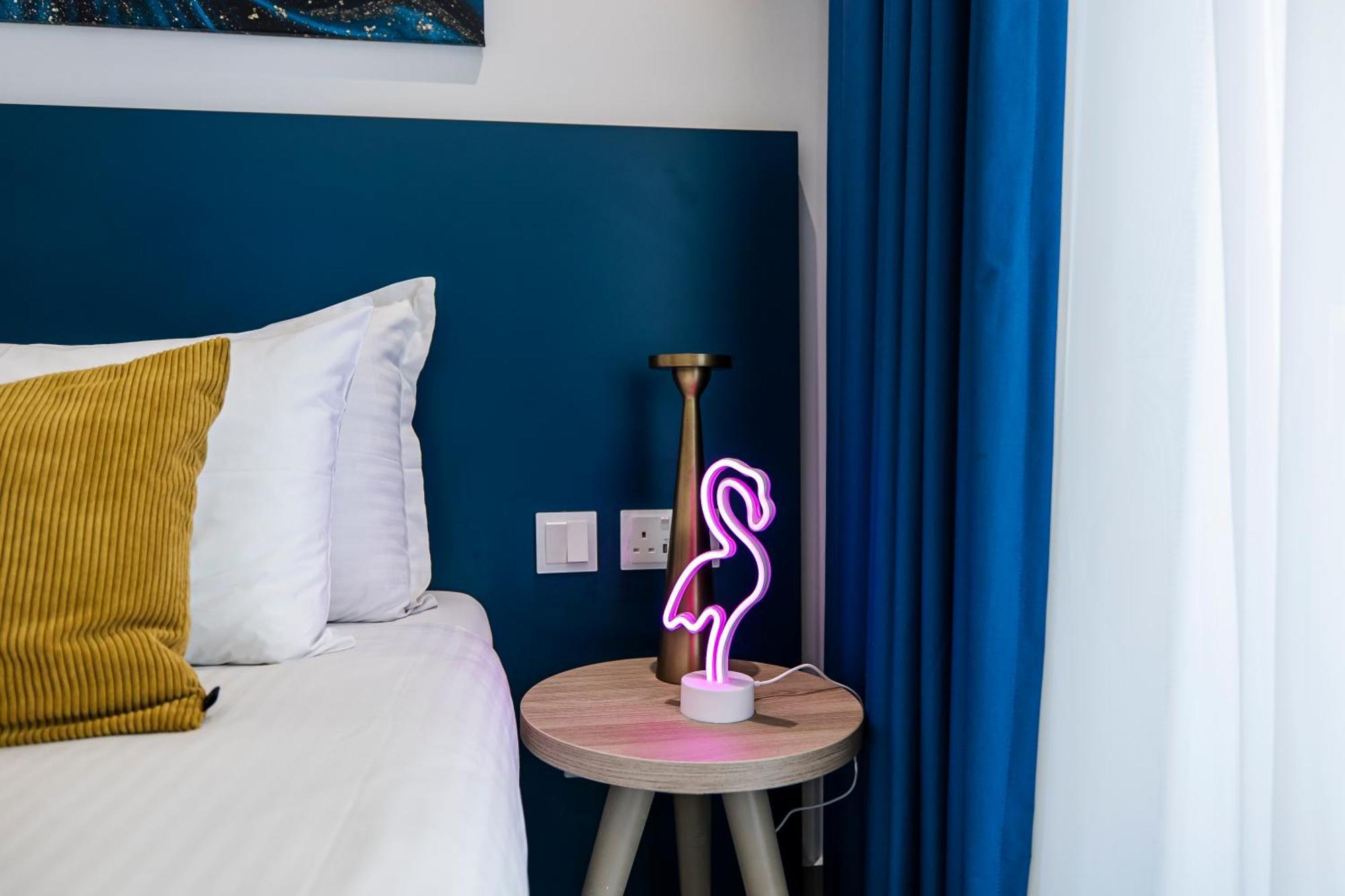 Flamingo Hotel Malta Saint Julian's 外观 照片