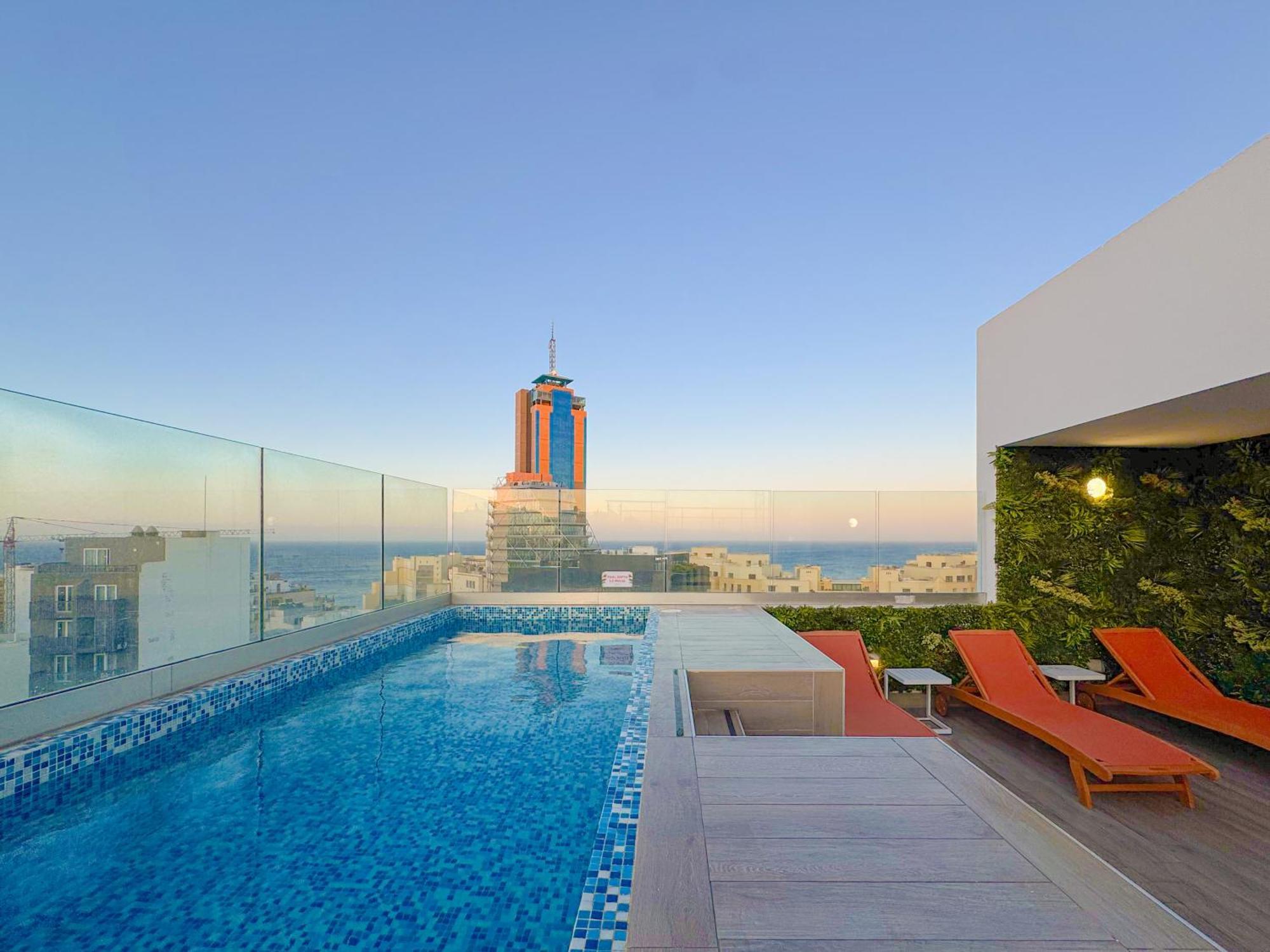 Flamingo Hotel Malta Saint Julian's 外观 照片